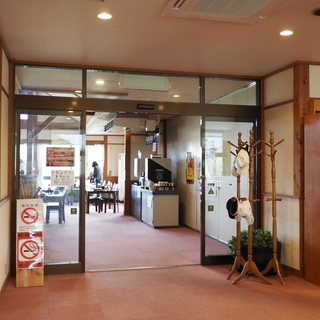 ゴルフ、温泉無料←の特典付き求人【寮もあり】の画像