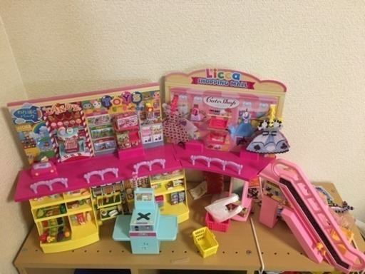 リカちゃんショッピングモール 美品