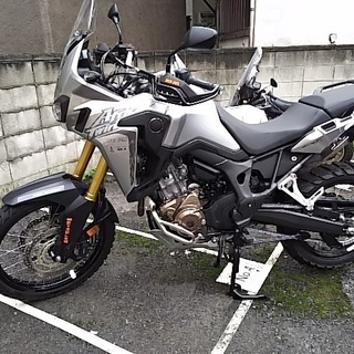 ホンダ　アフリカツインＣＲＦ1000Ｌ　ＤＣＴ車