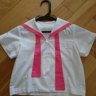 上山市内 幼稚園制服などの画像