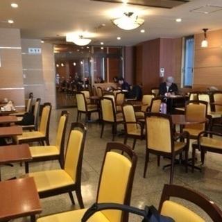 平日にカフェで勉強会!  英語