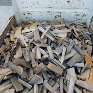 薪150kg　廃木材　薪ストーブ、キャンプにの画像