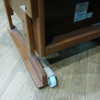 介護イス　家具調トイレ自立6型DX の画像