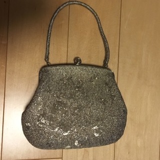 ビーズ フォーマルバッグの画像