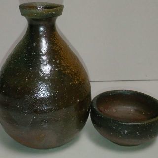 徳利ぐい飲み(お銚子お猪口)備前焼【未使用品】酒器 出井尚文