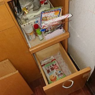 【急募】食器棚譲ります。の画像
