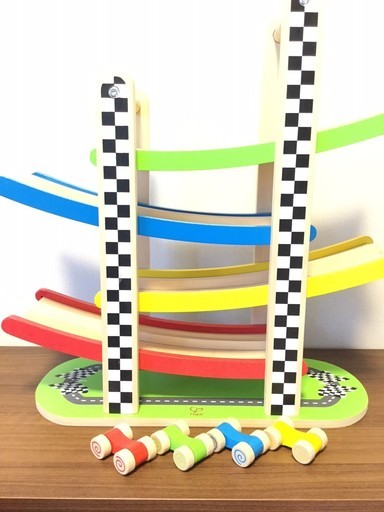 ストッケ　ＳＴＯＫＫＥ　ハペ　Hape スイッチバック レーストラック