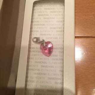 更にお値下げ！スワロフスキーのチャーム♪新品・未開封