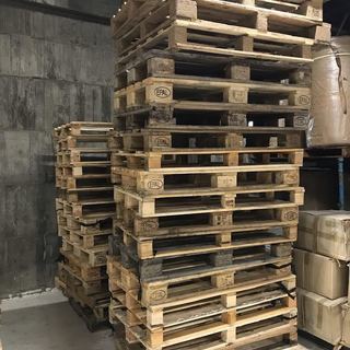 ☆無料☆引き取り限定！！木パレット  ジャンク  運送　倉庫　D...
