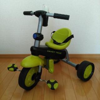 10ヶ月から乗れる三輪車(説明書付属品全てあり)の画像