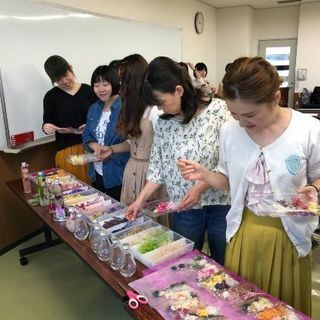 団体様ハーバリウムワークショップ承りますの画像