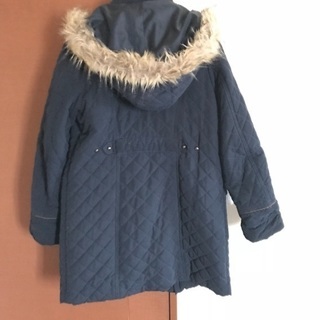 ネイビーコート　フード取り外しできます。の画像