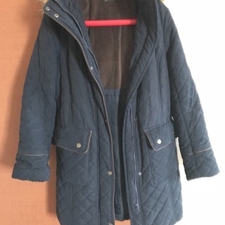 ネイビーコート　フード取り外しできます。の画像