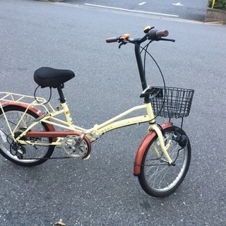 20インチ折りたたみ自転車の画像