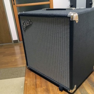 ★緊急値下げ‼美品★Fender フェンダー ベースアンプ RUMBLE 40 V3 100V JPN DS 