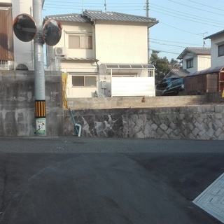安佐南区伴東、瀬戸内苑(瀬戸内ハイツの横)の土地です。値段を下げ...