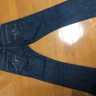 AG Jeansのデニムの画像