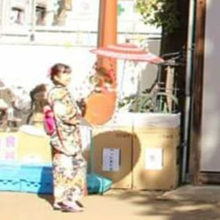 チンドンバンドのメンバー