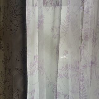 カーテン譲りますの画像