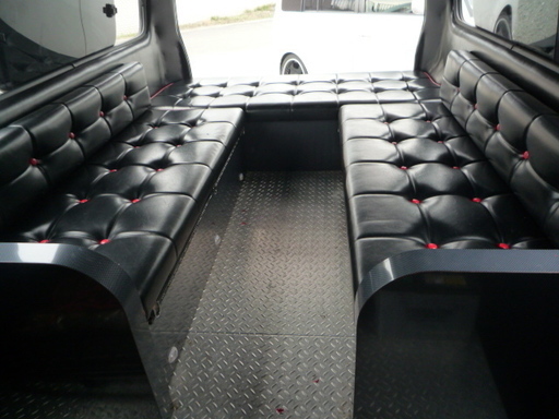 ソファーベッド　ハイエース　引き取りのみ希望　現物確認できます。