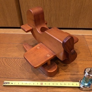 カナダ製 BUZZウッドクラフト飛行機の画像