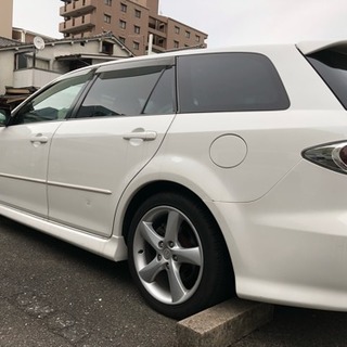 アテンザワゴンの画像