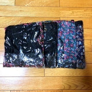 新品未使用品 ワンピースの画像