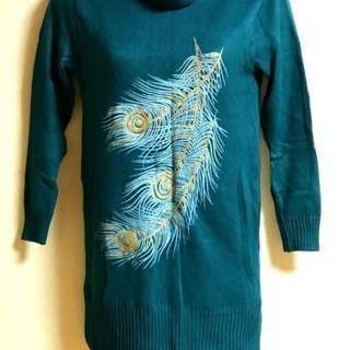 新品ニットワンピースの画像