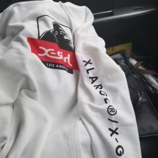 【中古】X-LARGE×X-GIRLコラボパーカーの画像