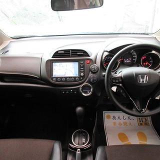 ホンダ　フィットシャトル 　１５Ｘ　ＨＤＤナビ　１年保証付　カーローン：リース支援対象車の画像