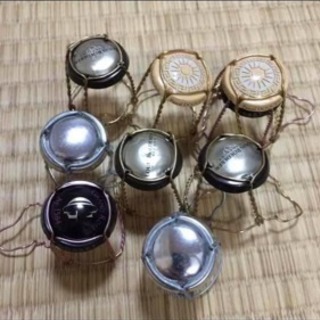 シャンパン金具