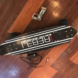値下げしました！MADRevel 電動スケートボード 実動の画像