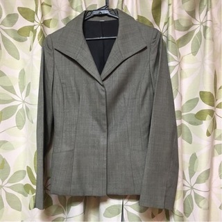 RUの超美品スーツ上下の画像