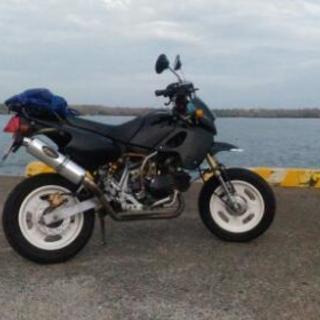 通勤用ミニバイクでツーリング − 東京都