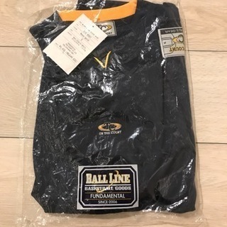 新品 未使用 オンザコート ロンt S 紺x金 長袖シャツ バスケ OTCの画像