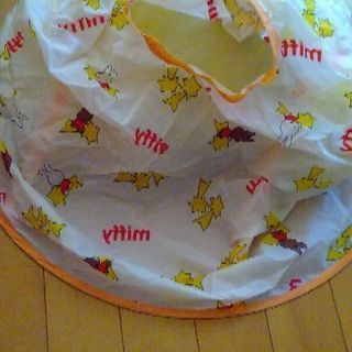 こども　散髪セット　安全カバー付きハサミ&キャッチャーケープ
