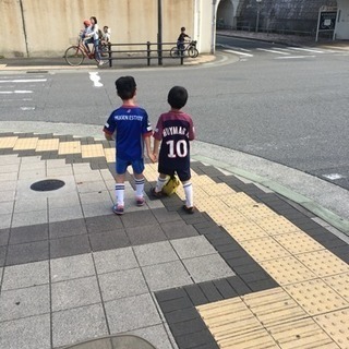 小学1.2年生のサッカーチームorフットサルチーム