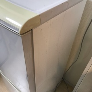 シャープ 冷蔵庫 135L 2006年製 SJ-14K-Hの画像