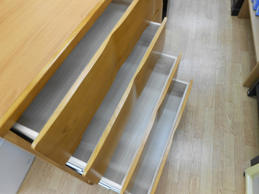 チェスト 4段 ローチェスト レール式 木製 ブラウン 茶色 タンス 箪笥 ☆ PayPay(ペイペイ)決済可能 ☆ 札幌 清田区 平