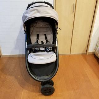 Joie ライトトラックス　エア　3輪ベビーカー