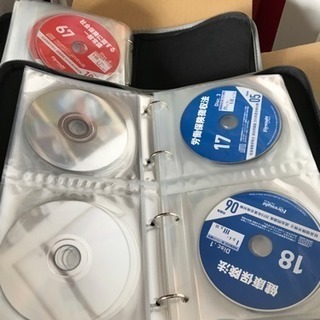 お値下げ✨社労士教材2015ほぼ未使用の画像