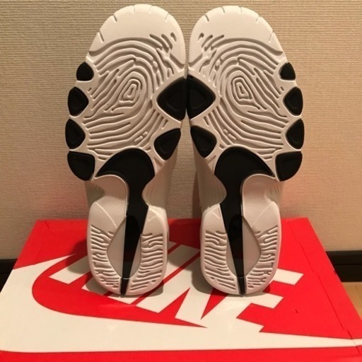 【新品未使用・日本未発売】NIKE Big Swoosh