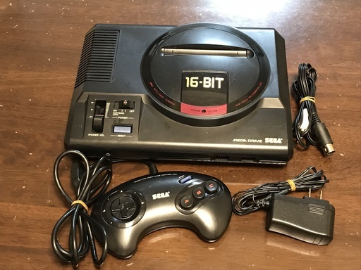中古　メガドライブ本体