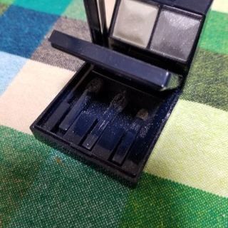 GIVENCHYのアイシャドウの画像