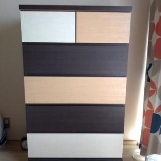 洋服タンスの画像