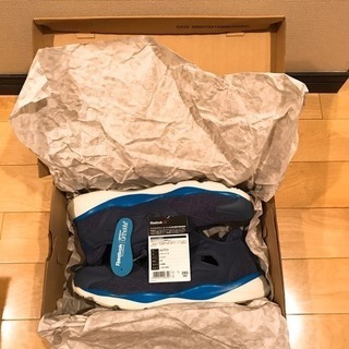 【美品】Reebok CLASSIC  フューリーライト 28.5cmの画像