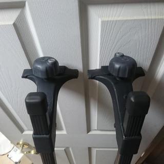 ハイエース　ルーフキャリアベース&バー2本セットTHULEの画像