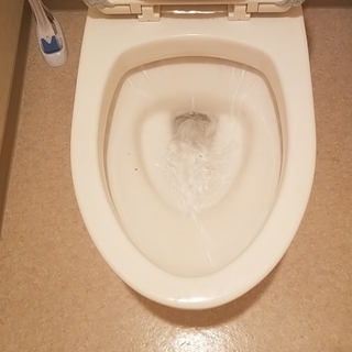 大阪府　大阪市　トイレつまり、キッチンつまり、ユニットバスつまり、洗面台つまり、洗濯場つまり修理お任せください‼ - 大阪市