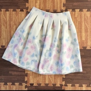 LODISPOTTO💓花柄スカート💓