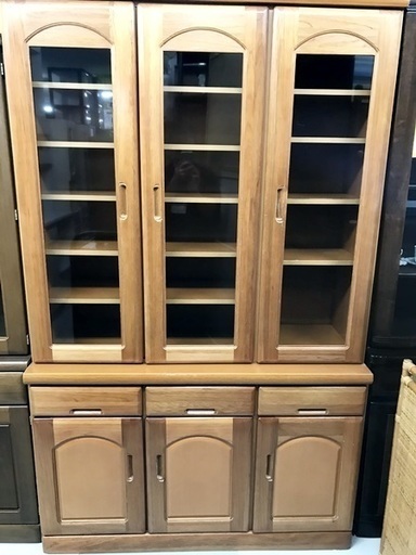 中古品　食器棚